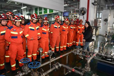 金山消防救援局携手上海现代化工职业学院，共筑化工安全新防线